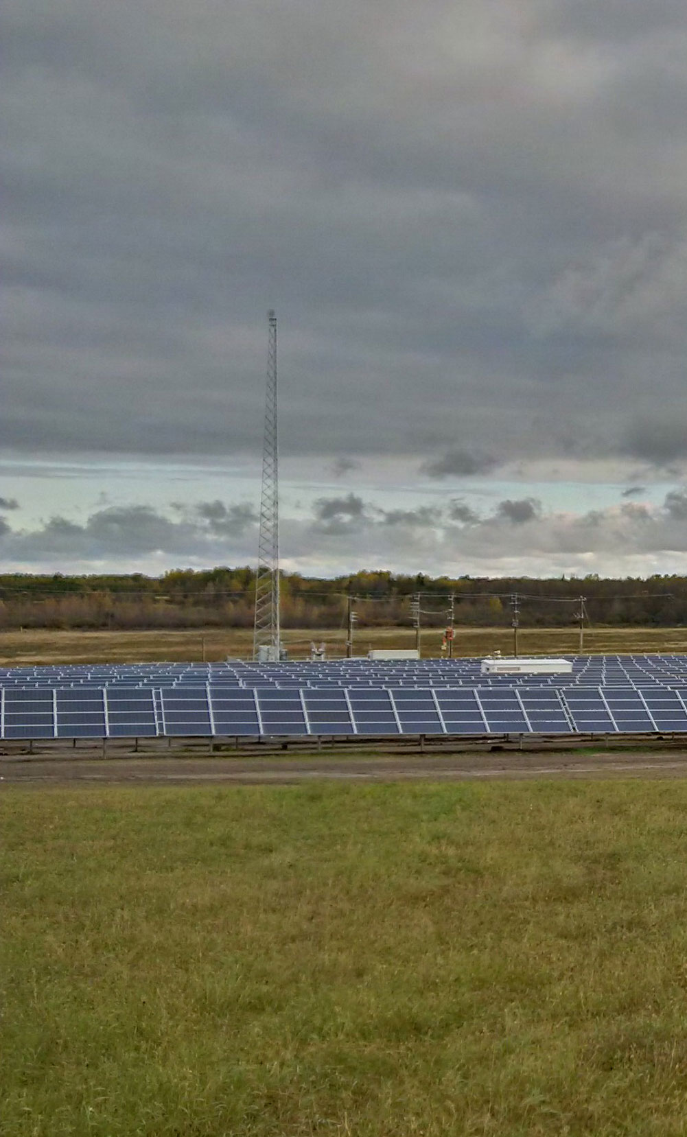 Egypt solar panels transmission lines to Honi grid